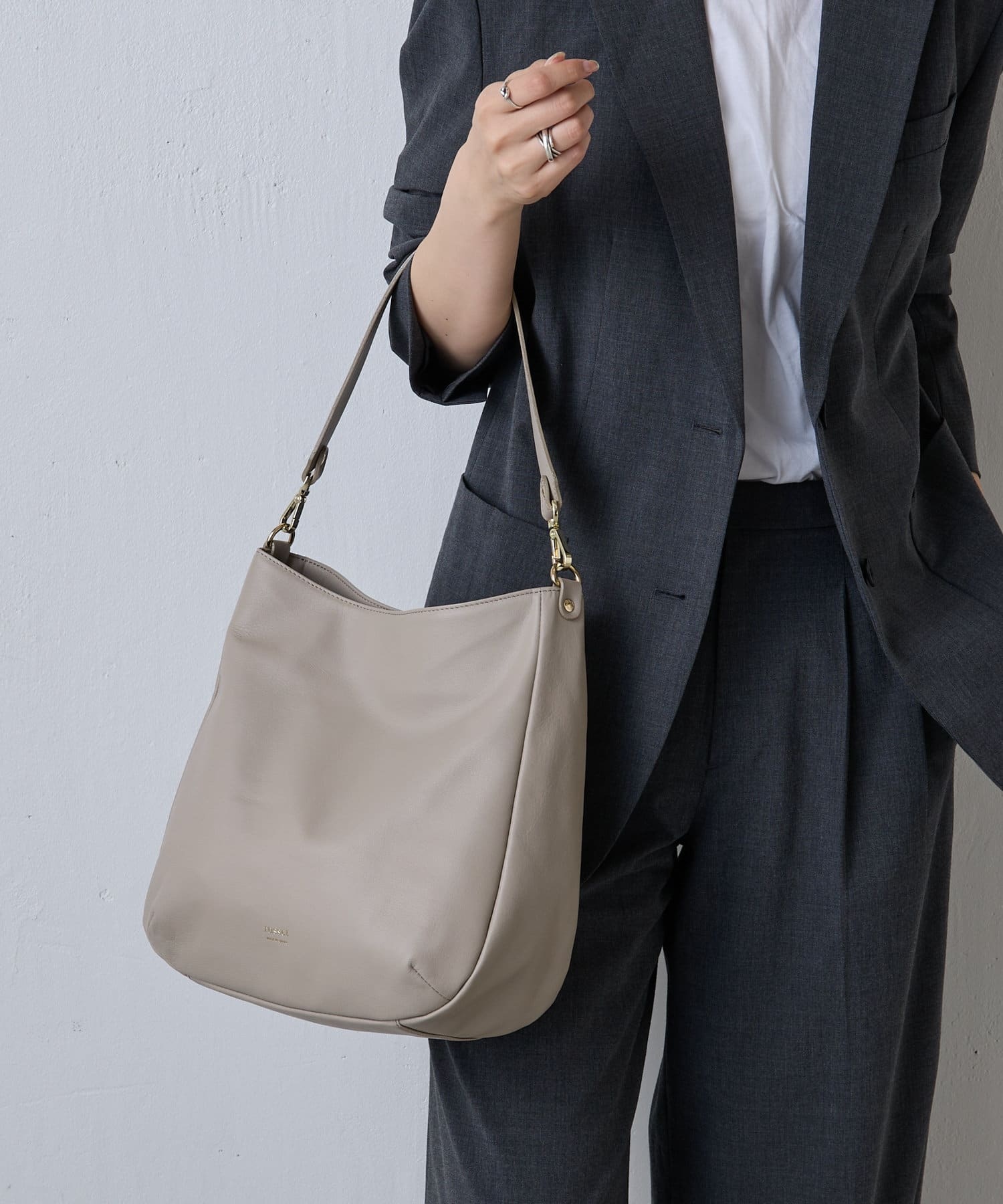 Russet [Soft leather] Large shoulder bag